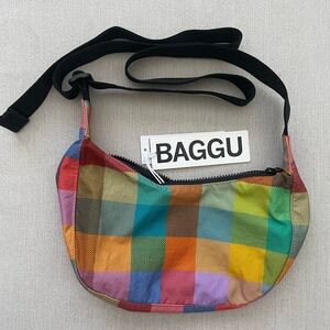 Small Baggu Crescent Bag Madras